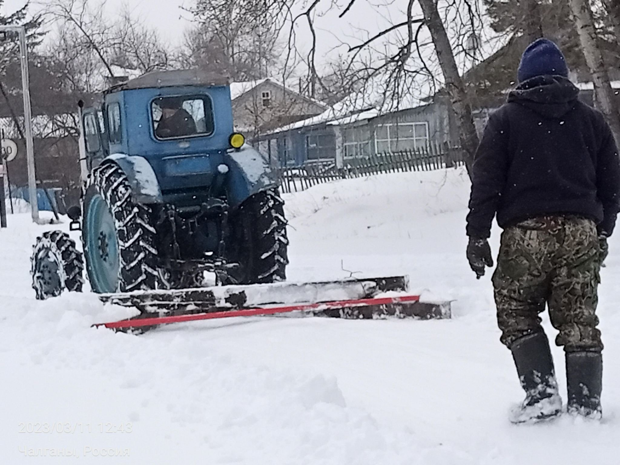 Чистка дорог.